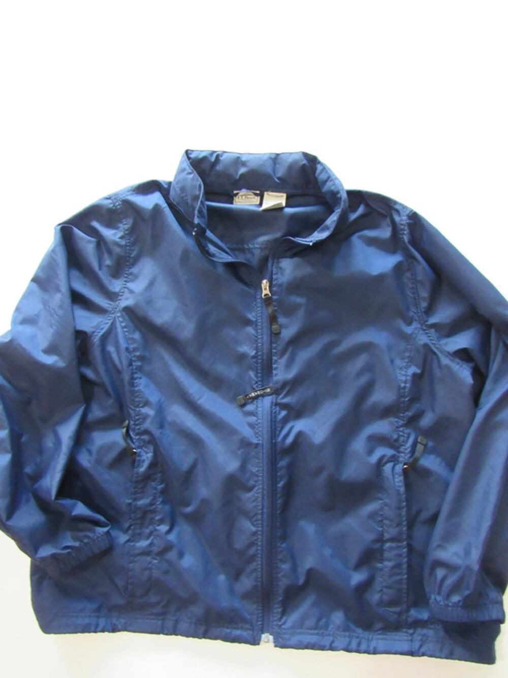 LL Bean Navy Stowaway Windbreaker Jacket